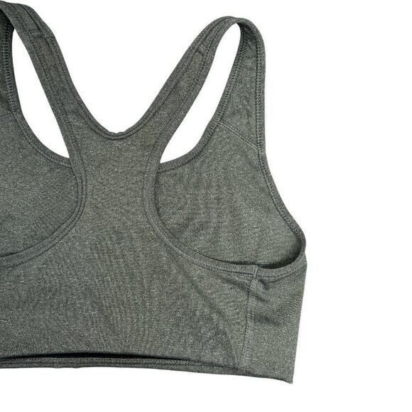 Nike Dri-Fit Women's Size XS Gray & Black Sports Bra - Picture 6 of 7